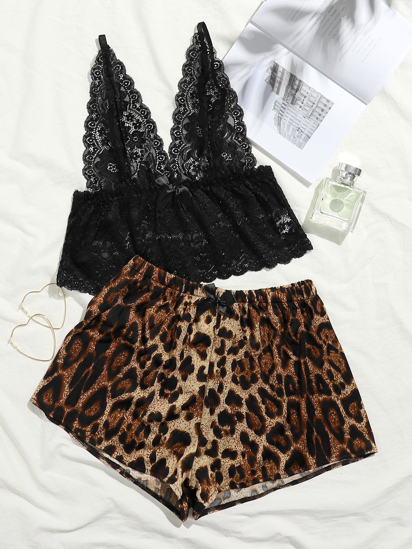 Sexy Lace Sheer Leopard Print Deep V Short Pants Set For Home Wear Set Pajamas For Women